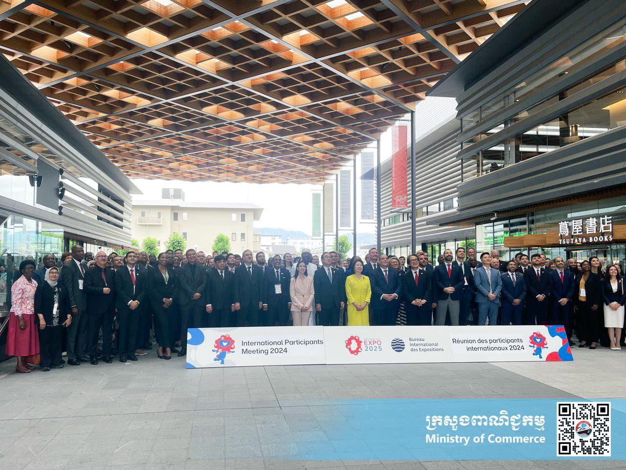 No photo description available.